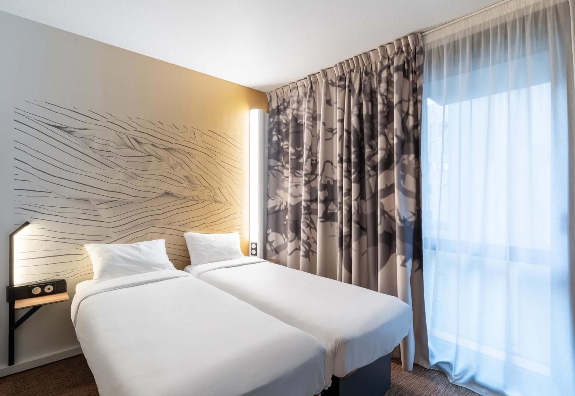 B&B Hotel Lille Grand Stade Villeneuve-d'Ascq Eksteriør bilde